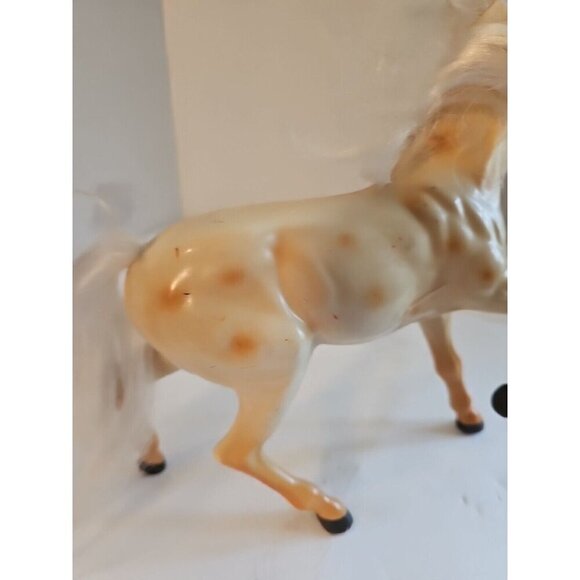 M.T.H.K. Plastic Model Toy Horse with Hail on Tail and Mane 1996 - Picture 4 of 7
